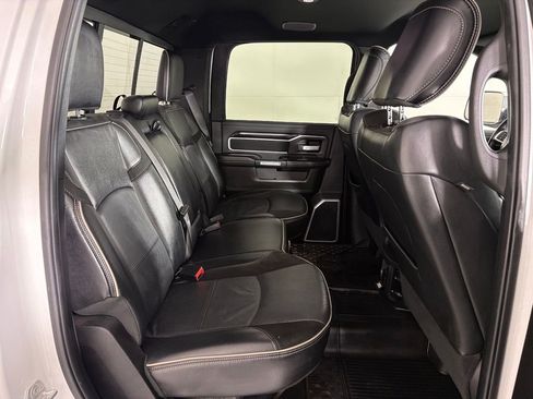 Used 2019 RAM 2500 Laramie AWD/4WD image 42