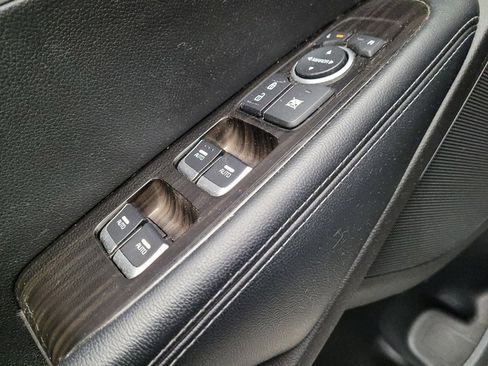 Used 2019 Kia Sorento LX image 27