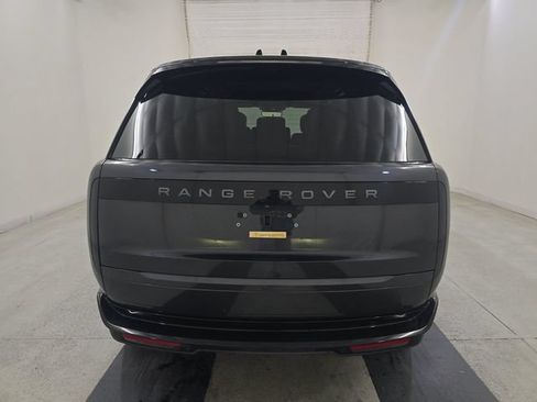 Used 2025 Land Rover Range Rover Autobiography AWD/4WD image 2