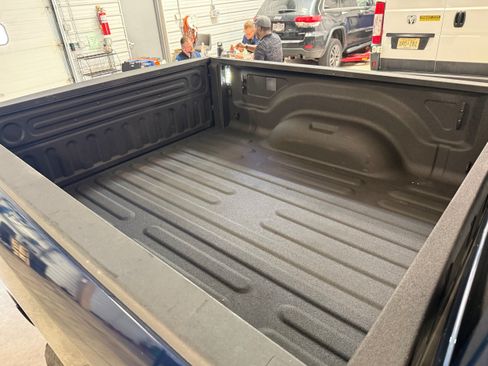 Used 2024 RAM 2500 Big Horn w/ Night Edition AWD/4WD image 20