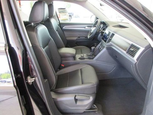 Used 2021 Volkswagen Atlas SE AWD/4WD image 28