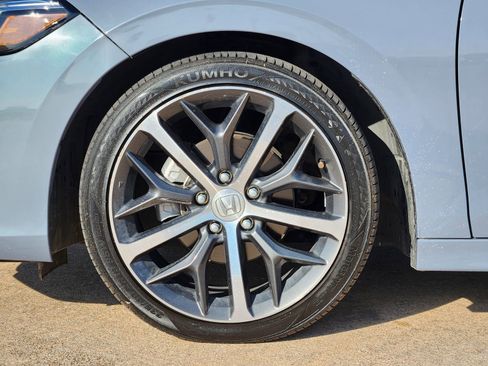 Used 2022 Honda Civic Touring image 14