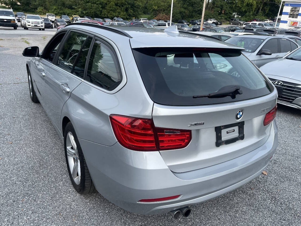 Used 2015 BMW 328i xDrive Wagon AWD/4WD image 6