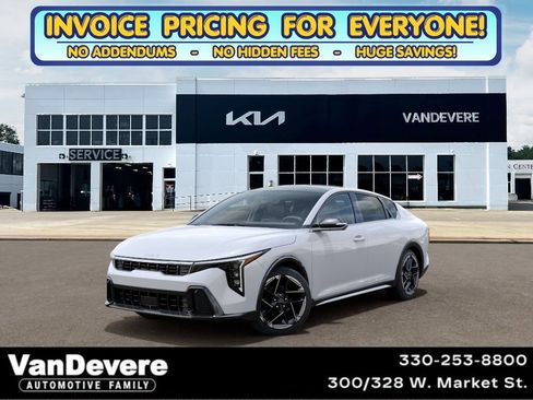 New 2026 Kia K4 GT-Line FWD image 1