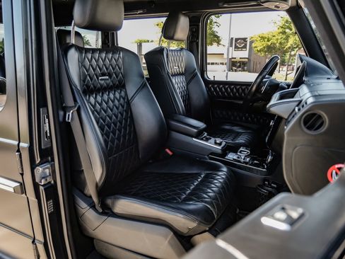 Used 2017 Mercedes-Benz G 63 AMG 4MATIC image 33