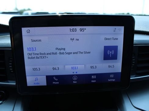 Used 2021 Ford Explorer XLT w/ Equipment Group 202A AWD/4WD image 43