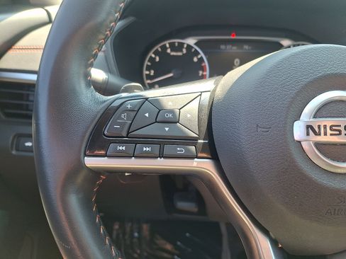 Used 2019 Nissan Altima 2.5 SR AWD/4WD image 20