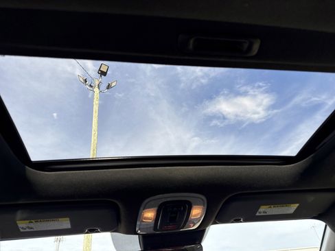 Used 2025 Hyundai Elantra N Line image 16