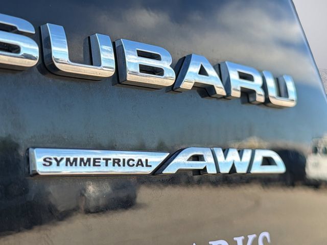 Used 2024 Subaru Outback Premium AWD/4WD image 33