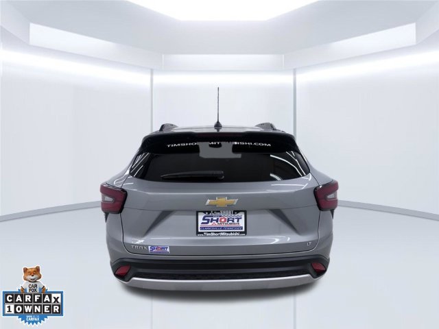 Used 2024 Chevrolet Trax LT w/ Driver Confidence Package FWD image 3