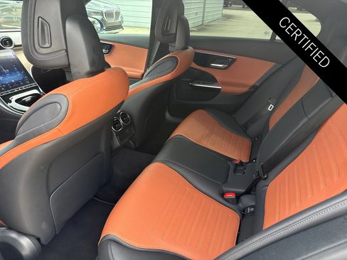 Used 2024 Mercedes-Benz C 300 Sedan image 10