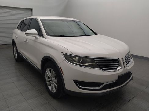 Used 2018 Lincoln MKX Premiere image 13