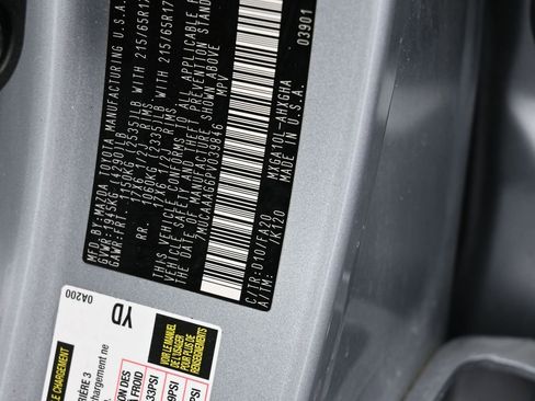 Used 2023 Toyota Corolla Cross LE image 16