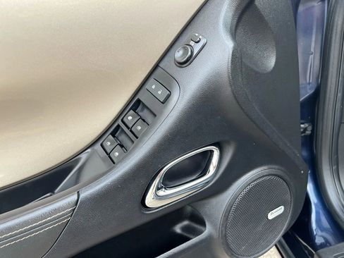 Used 2015 Chevrolet Camaro LT w/ RS Package image 23