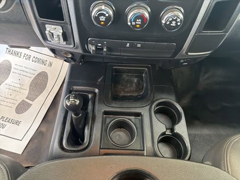 Used 2016 RAM 3500 Tradesman w/ Power & Remote Entry Group image 22