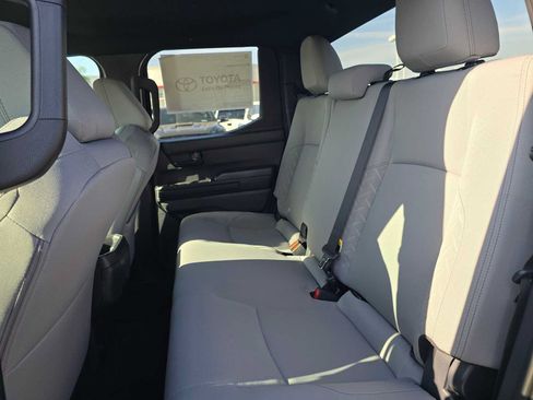 Certified 2026 Toyota Tacoma SR5 AWD/4WD image 18
