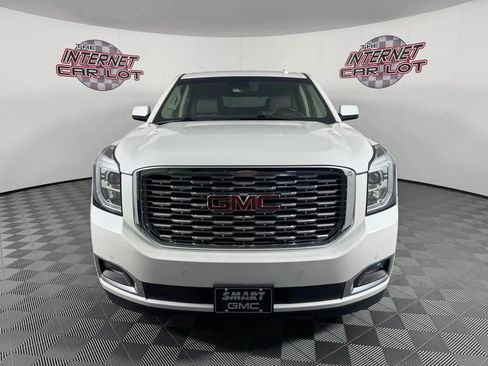 Used 2019 GMC Yukon Denali w/ Denali Ultimate Package image 2