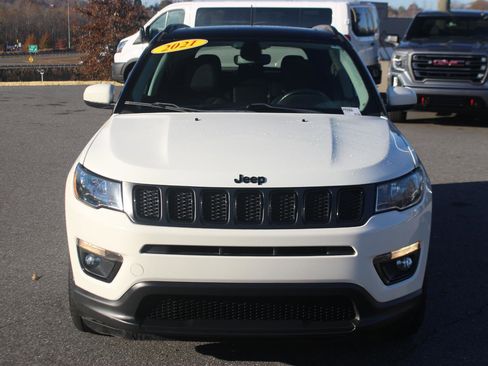 Used 2021 Jeep Compass Latitude w/ Sun and Sound Group image 2