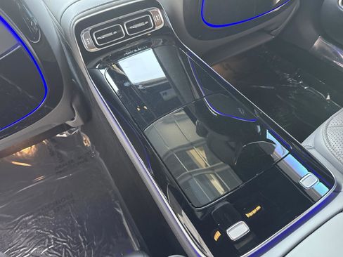 Certified 2022 Mercedes-Benz Maybach S 580 4MATIC image 53