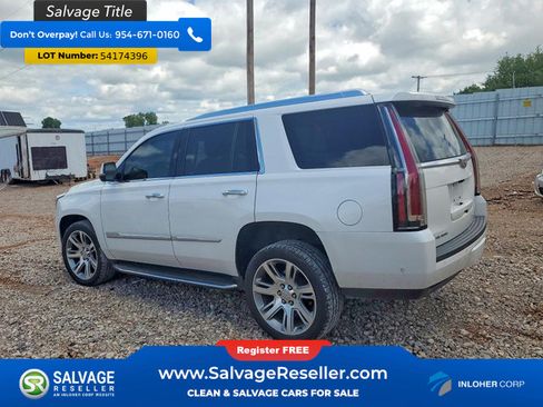 Used 2020 Cadillac Escalade Luxury AWD/4WD image 3