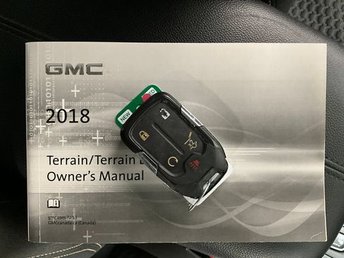 Used 2018 GMC Terrain SLE w/ Driver Convenience Package AWD/4WD image 14