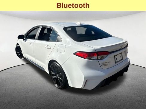 Certified 2023 Toyota Corolla SE image 9