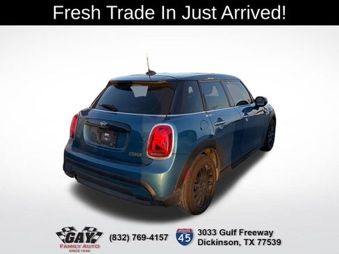 Used 2022 MINI Cooper 4-Door Hardtop FWD image 9