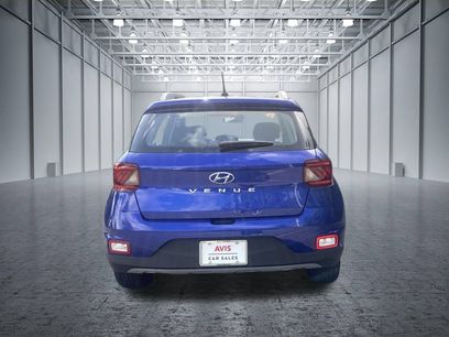 Used 2025 Hyundai Venue SEL