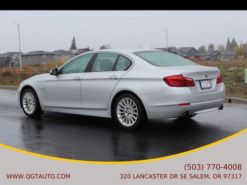 Used 2011 BMW 535i xDrive Sedan image 4