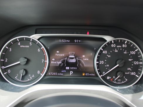 Certified 2022 Nissan Rogue SV w/ SV Premium Package AWD/4WD image 28
