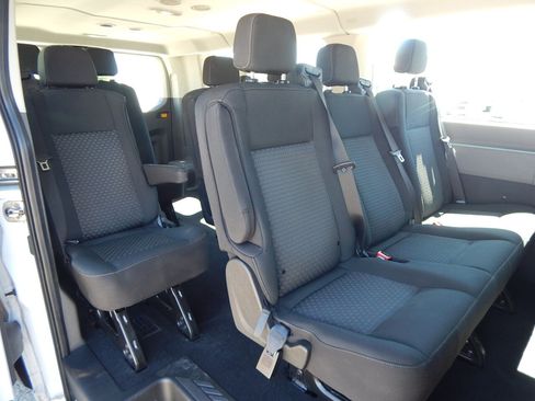 Used 2023 Ford Transit 350 XLT RWD image 4