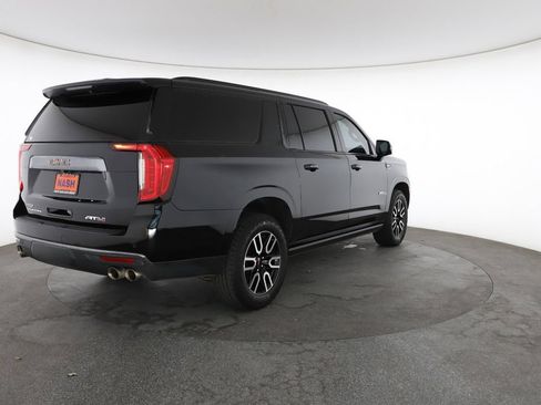 Used 2023 GMC Yukon XL AT4 w/ AT4 Premium Package AWD/4WD image 12