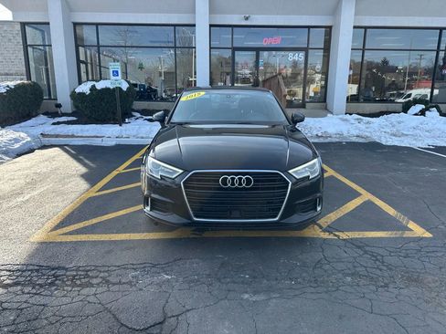 Used 2018 Audi A3 2.0T Premium image 2