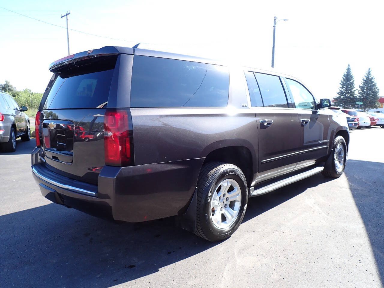 Used 2016 Chevrolet Suburban LTZ AWD/4WD image 6