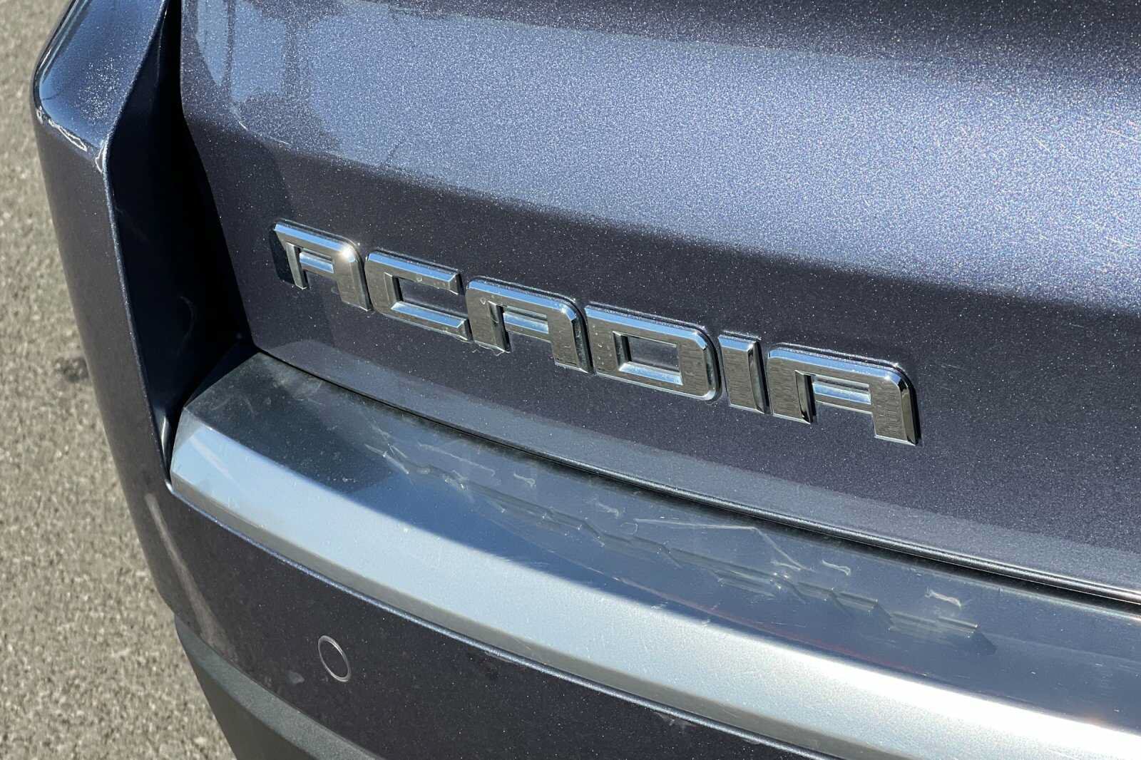 Used 2014 GMC Acadia SLT FWD image 25