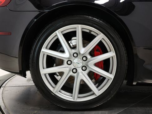 Used 2012 Aston Martin V8 Vantage Roadster image 95