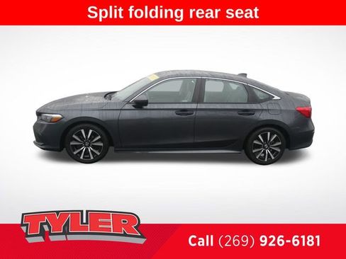 Used 2024 Honda Civic EX image 4