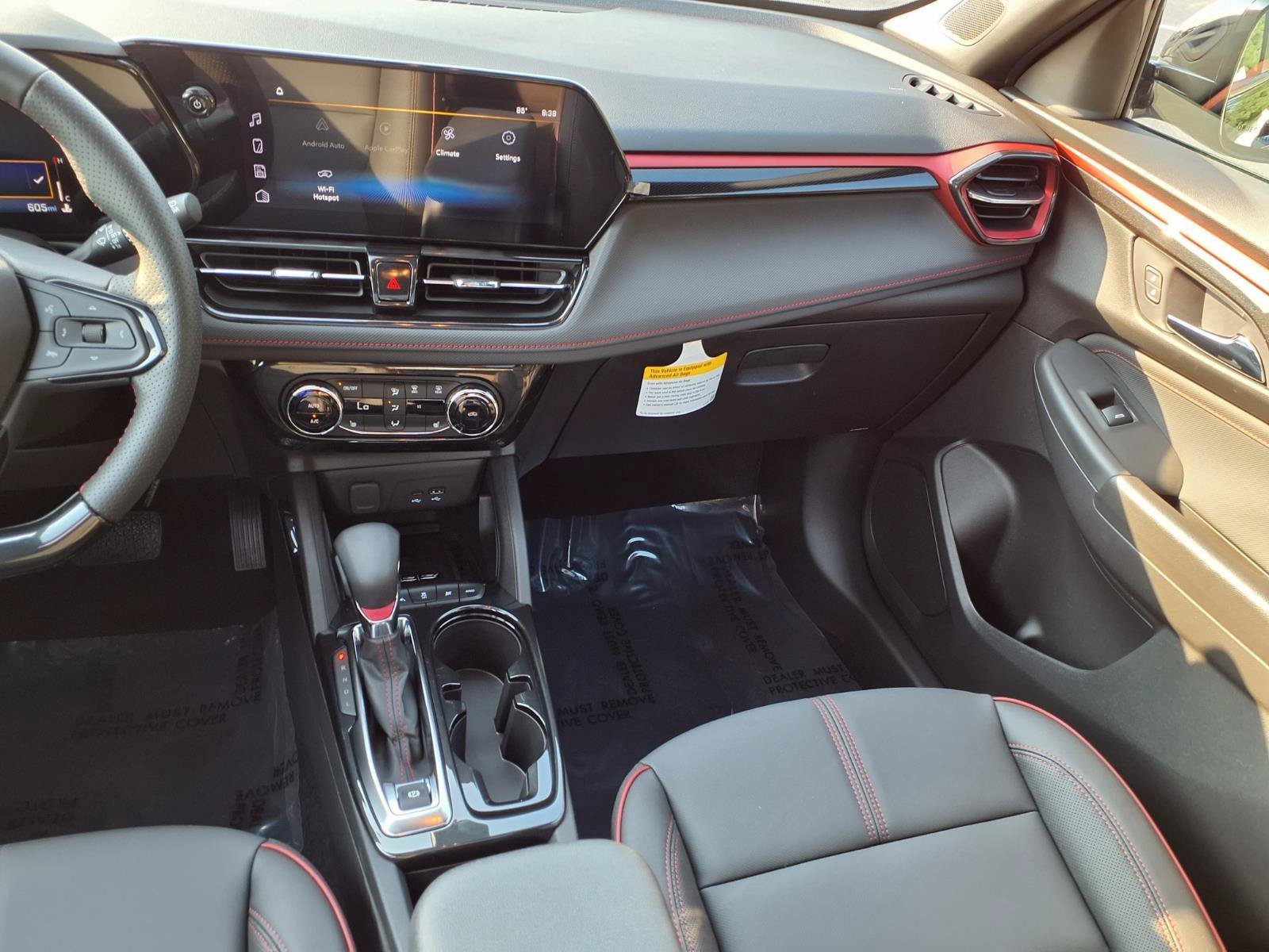 Used 2026 Chevrolet TrailBlazer RS w/ Convenience Package AWD/4WD image 4