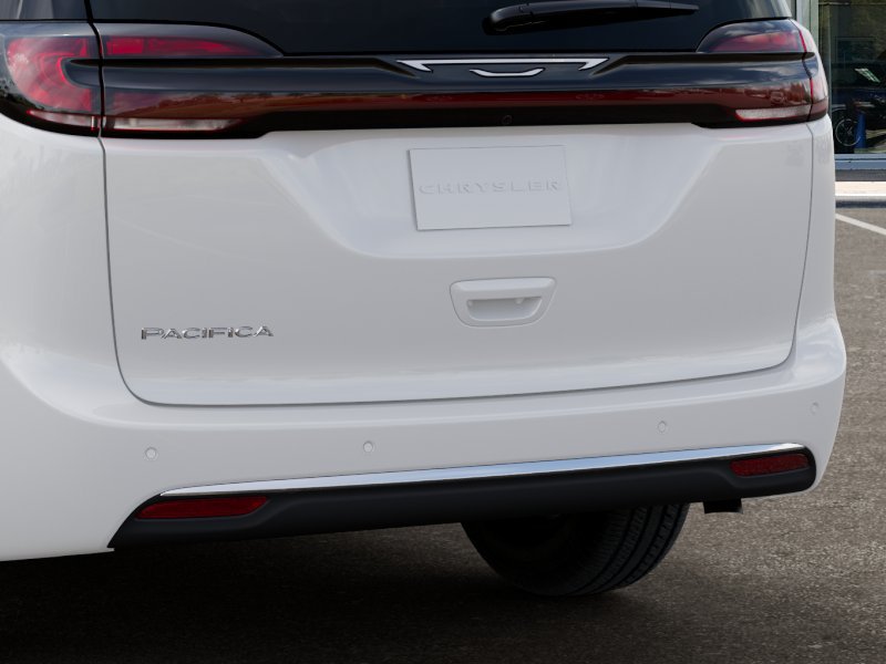 New 2027 Chrysler Pacifica Select FWD image 13
