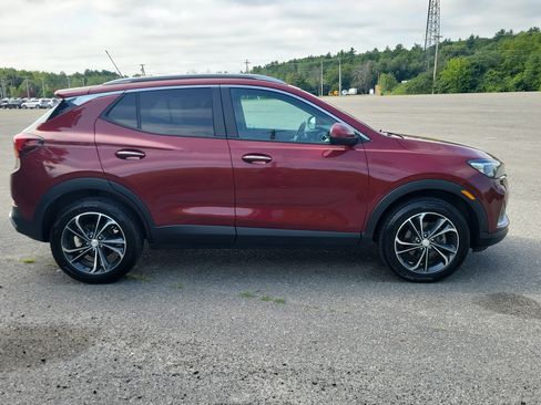 Used 2022 Buick Encore GX Select AWD/4WD image 4