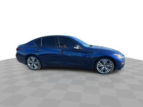Used 2024 INFINITI Q50 Sensory image 9