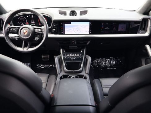 Certified 2026 Porsche Cayenne S AWD/4WD image 21