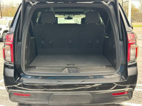 Used 2021 Chevrolet Suburban RST w/ Rear Media and Nav Package image 8