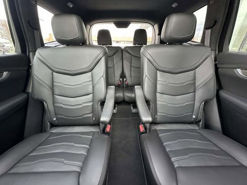 Certified 2025 Cadillac XT6 Sport w/ Platinum Package AWD/4WD image 92