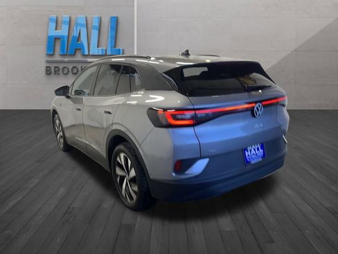 Used 2023 Volkswagen ID.4 Pro image 3
