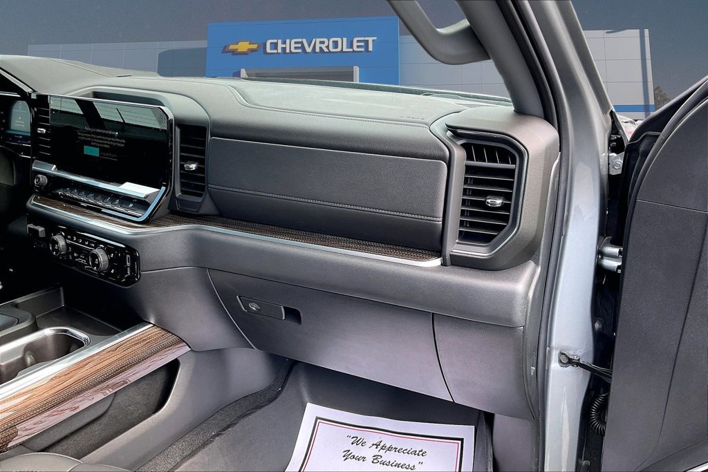 New 2026 Chevrolet Silverado 1500 RST w/ Safety Package AWD/4WD image 30