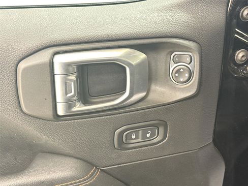 Used 2022 Jeep Gladiator Mojave w/ LED Lighting Group image 18