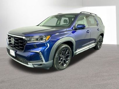 Used 2025 Honda Pilot Touring