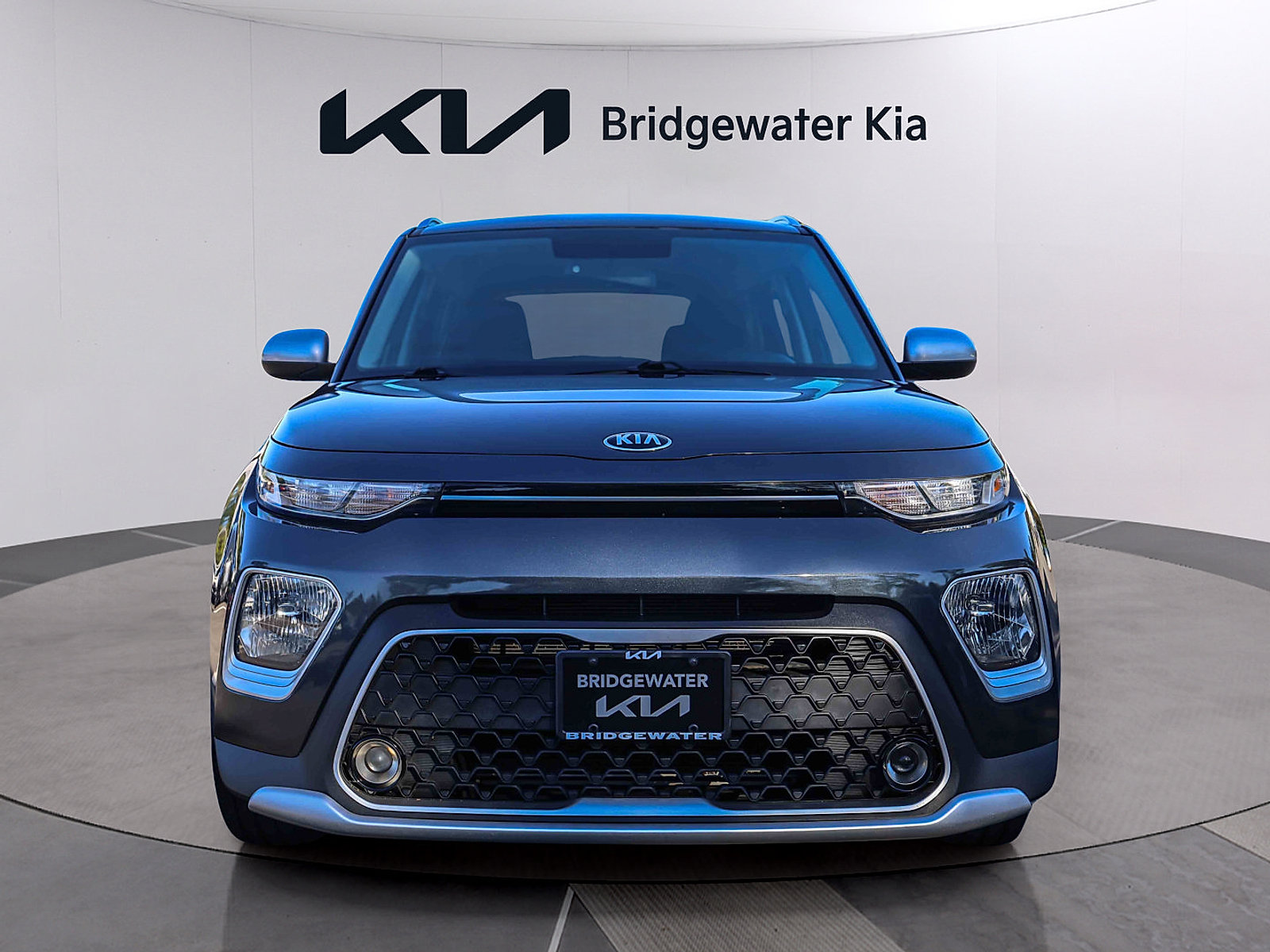 Used 2020 Kia Soul X-Line FWD image 2