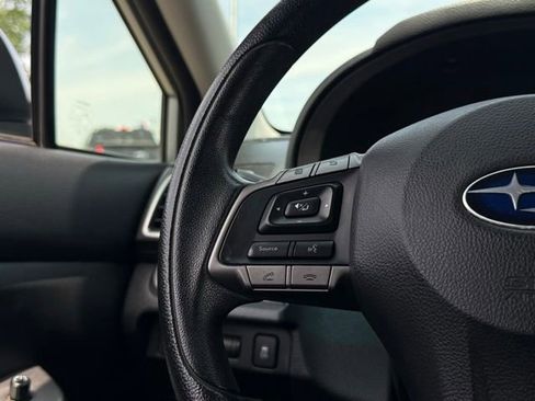 Used 2015 Subaru Crosstrek 2.0i Premium AWD/4WD image 9